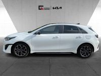 Gebraucht Kia Ceed GT GT-Line 140 PS (102 kW) 2025 Hw2) deluxe white m (weiss Limousine