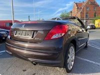 Gebraucht Peugeot 207 CC Allure 120 PS (88 kW) 2012 Schwarz Cabrio