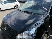 Second-hand Mitsubishi Space Star 80 CP (58 kW) 2015 Negru Berlinǎ