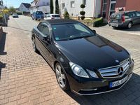 Gebraucht Mercedes E200 Avantgarde 184 PS (135 kW) 2012 Schwarz Cabrio