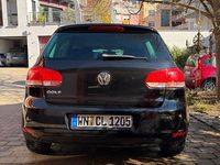 Gebraucht VW Golf VI Team 80 PS (58 kW) 2010 Schwarz Kleinwagen