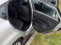 Gebraucht Ford Fiesta 2017 Grau Kleinwagen