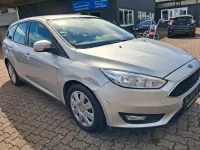 Gebraucht Ford Focus 101 PS (74 kW) 2015 Silber Limousine