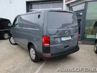 Gebraucht VW T6.1 110 PS (80 kW) 2022 Pure grey Van
