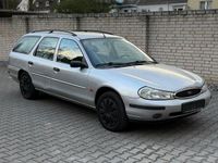 Gebraucht Ford Mondeo 131 PS (96 kW) 1999 Silber Kombi