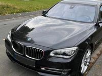 Second-hand BMW 750L Efficient Dynamics 449 CP (330 kW) 2013 Gri Berlinǎ