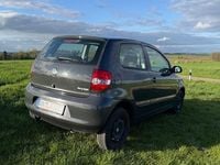Second-hand VW Fox 54 CP (39 kW) 2005 Gri Hatchback