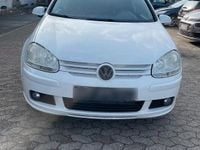 Gebraucht VW Golf V Edition 102 PS (75 kW) 2008 Weiß Kleinwagen