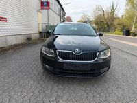 Second-hand Skoda Octavia Style 150 CP (110 kW) 2016 Negru Hatchback