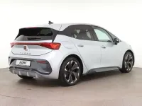 Gebraucht Cupra Born 169 kW (231 PS) 2025 Geysirsilber Kleinwagen