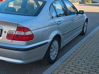 Używany BMW 320 170 KM (125 kW) 2005 Srebrny Sedan/Limuzyna