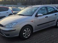 Gebraucht Ford Focus Viva 101 PS (74 kW) 2004 Polarsilber metallic Limousine