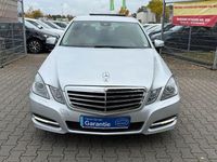 Gebraucht Mercedes E200 Avantgarde 184 PS (135 kW) 2011 Silber Limousine