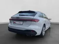 Gebraucht Audi A5 204 PS (150 kW) 2025 Gletscherweiß metallic Kombi