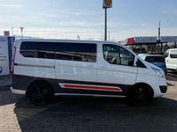 Gebraucht Ford Transit 170 PS (125 kW) 2017 Weiß Kombi