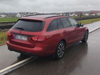 Gebraucht Mercedes C220 194 PS (142 kW) 2019 Rot Kombi