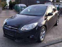 Gebraucht Ford Focus Trend 125 PS (91 kW) 2013 Pantherschwarz metallic Kleinwagen
