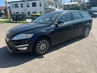 Gebraucht Ford Mondeo Champions Edition 140 PS (102 kW) 2012 Schwarz Limousine