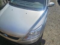Second-hand Ford Focus 90 CP (66 kW) 2010 Argintiu Berlinǎ