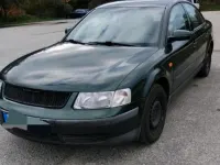 Gebraucht VW Passat 125 PS (91 kW) 1997 Grün Limousine