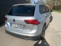 Gebraucht VW Tiguan 150 PS (110 kW) 2021 Silber SUV