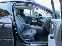 Gebraucht Mercedes GLA220 Advanced 190 PS (139 kW) 2024 Schwarz / kosmosschwarz (metallic) SUV