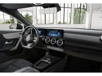 Gebraucht Mercedes CLA200 AMG 150 PS (110 kW) 2025 Unilack polarweiß Coupé