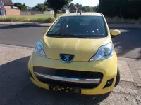 Gebraucht Peugeot 107 Filou 68 PS (50 kW) 2009 Zu lackieren gelb b0/deckende Kleinwagen