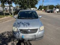 Gebraucht VW Fox 54 PS (39 kW) 2006 Silber Kleinwagen