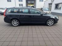 Gebraucht Volvo V70 181 PS (133 kW) 2016 Schwarz Kombi