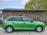 Gebraucht Skoda Rapid Active 86 PS (63 kW) 2013 Grün Kleinwagen