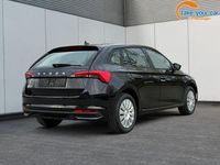 Gebraucht Skoda Scala Selection 116 PS (85 kW) 2025 (blackmagic perleffekt) Kleinwagen