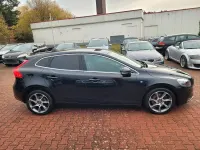 Gebraucht Volvo V40 Ocean Race 150 PS (110 kW) 2016 Schwarz Limousine