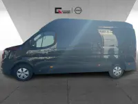 Neu Nissan Interstar N-Connecta 170 PS (125 kW) 2026 Schwarz Van
