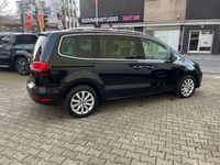 Gebraucht VW Sharan Highline 150 PS (110 kW) 2020 Schwarz Van / Kleinbus
