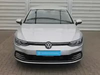 Gebraucht VW Golf VIII Active 131 PS (96 kW) 2022 Silber Limousine