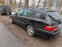 Gebraucht Mercedes E320 224 PS (164 kW) 2007 Schwarz Kombi