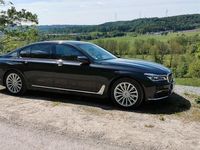 Gebraucht BMW 740 326 PS (239 kW) 2018 Schwarz Limousine