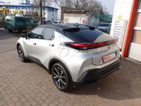 Neu Toyota C-HR 223 PS (164 kW) 2025 Silber SUV