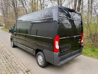 Gebraucht Peugeot Boxer Avantage 131 PS (96 kW) 2016 Schwarz Van
