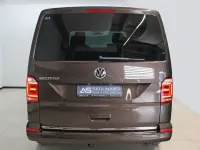 Gebraucht VW Multivan Highline 2019 Braun Van / Kleinbus