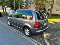 gebraucht VW Touran High-Line Automatik