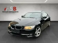 Gebraucht BMW 320 Comfort Edition 184 PS (135 kW) 2011 Schwarz Coupé