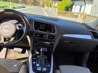 Second-hand Audi Q5 Comfort 190 CP (139 kW) 2016 Negru SUV