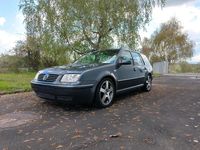 Second-hand VW Bora 101 CP (74 kW) 2002 Gri Break