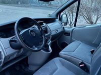 Gebraucht Opel Vivaro 114 PS (83 kW) 2007 Weiß Van / Kleinbus