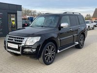 Gebraucht Mitsubishi Pajero Top 200 PS (147 kW) 2015 Black metallic SUV