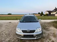 Gebraucht Toyota Corolla 110 PS (80 kW) 2003 Grau Kombi