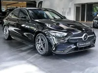 Gebraucht Mercedes C300 AMG 258 PS (189 kW) 2025 Schwarz Limousine