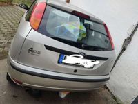 gebraucht Ford Focus focus1.6 .2004 .156000km.900€